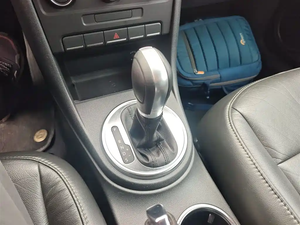 Volkswagen Beetle 2015 280TSI фото 14