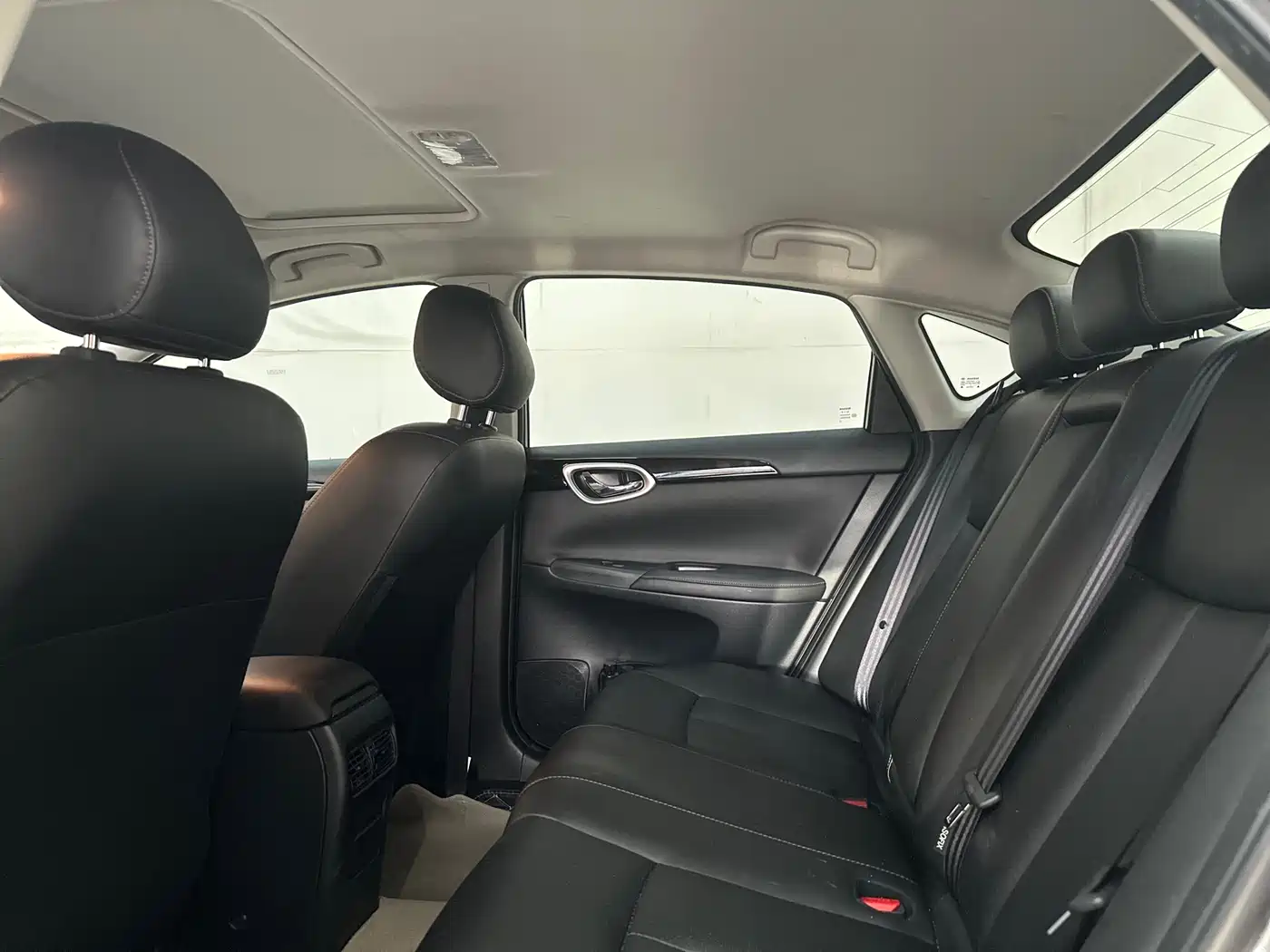 Nissan SYLPHY, миниатюра 7
