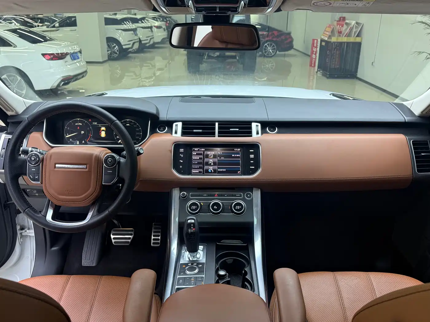 Land Rover Range Rover Sport 2014 3.0 SC V6 HSE DYNAMIC фото 4