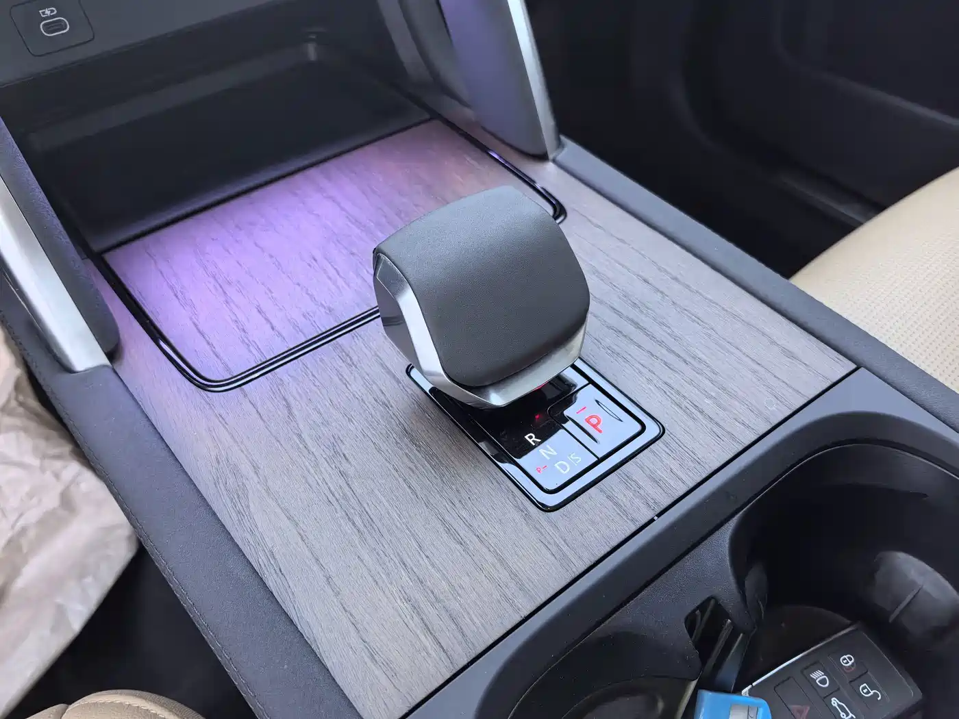 Land Rover Discovery Sport PHEV 2026 2023 1.5T P300e Plug-in Hybrid