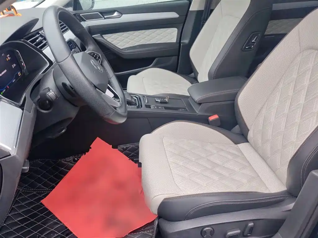 Volkswagen Magotan 2023 Model 2 Million Commemorative Edition 330TSI DSG Luxury фото 15