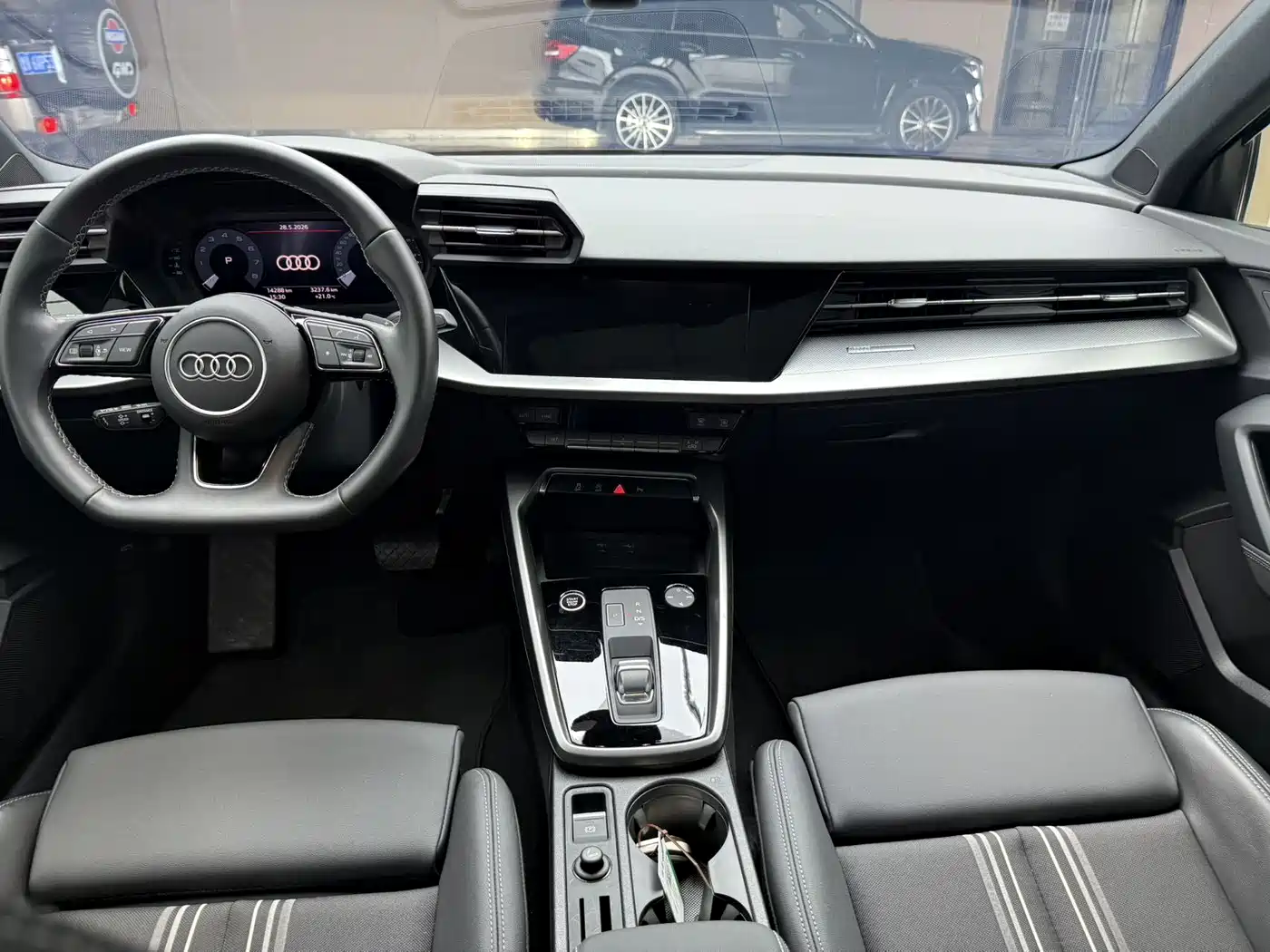 Audi A3 2023 Facelift A3L Limousine 35 TFSI Fashion Sport фото 15