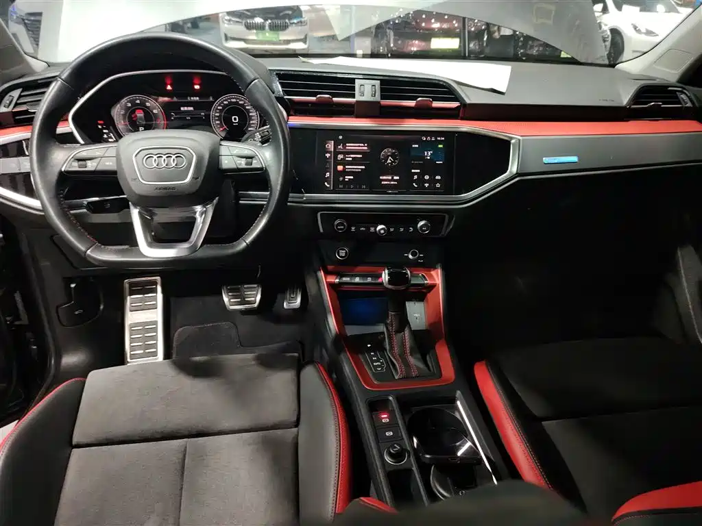 Audi Q3 2022 40 TFSI Fashion Dynamic фото 10