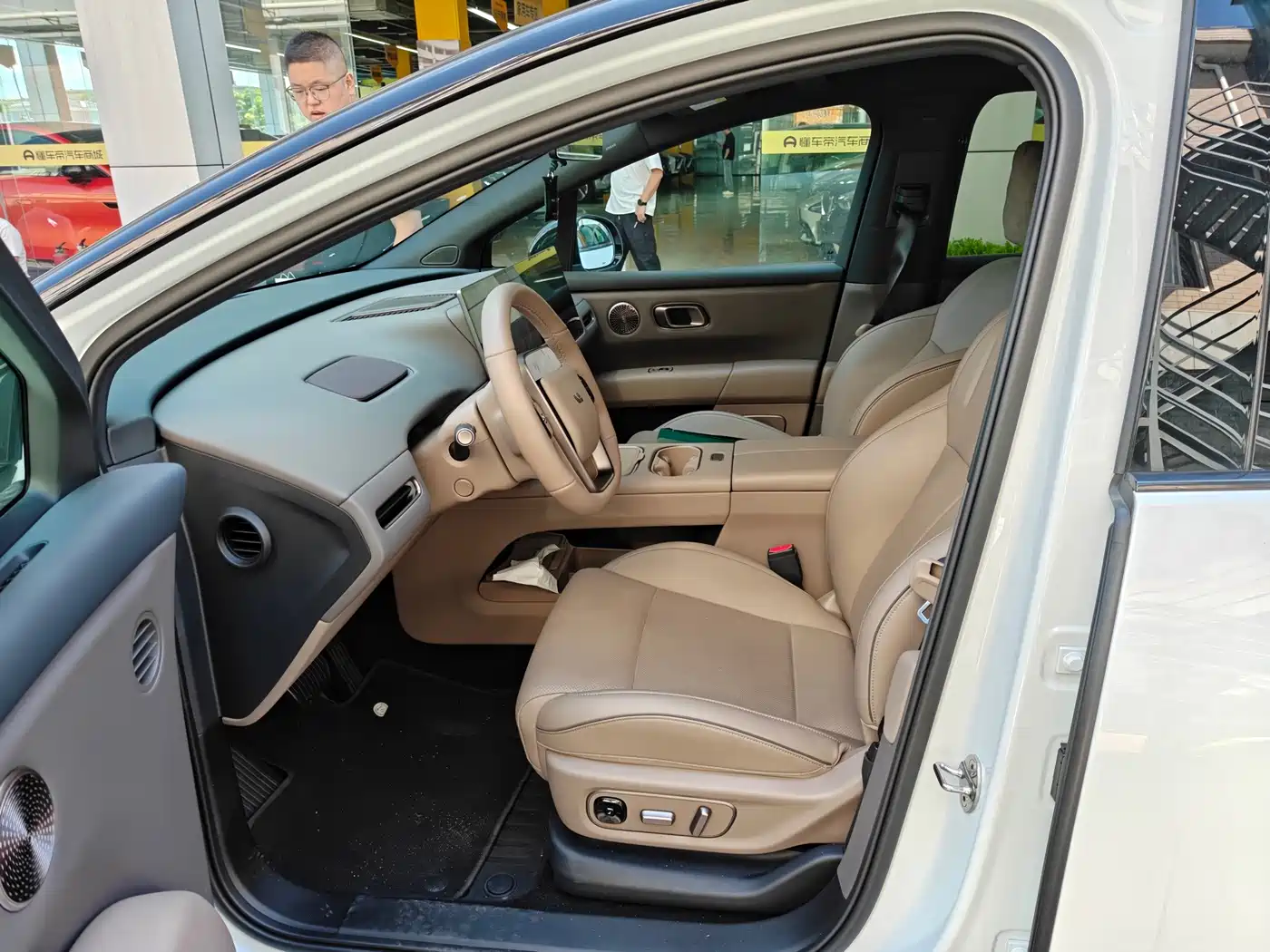2026 Li Auto i6