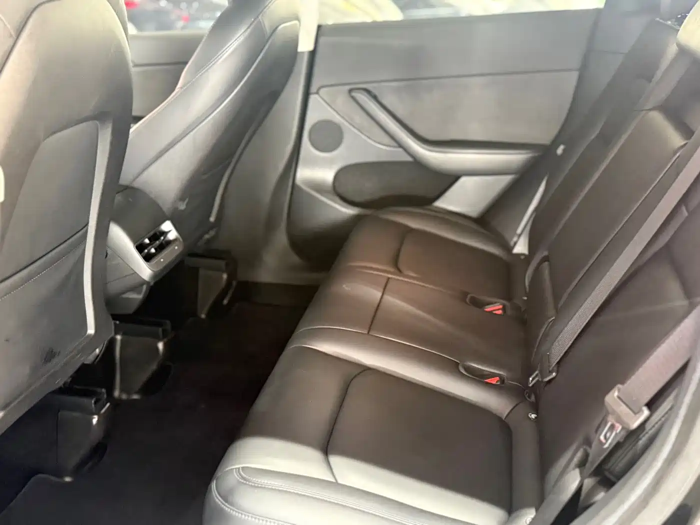 Фото 8 - Tesla Model Y