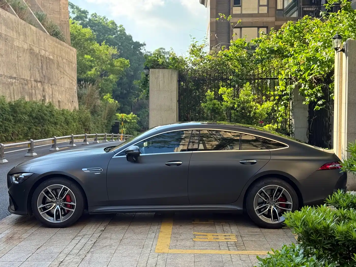 Mercedes-Benz AMG GT 2020 AMG GT 50 4-Door Coupe фото 4