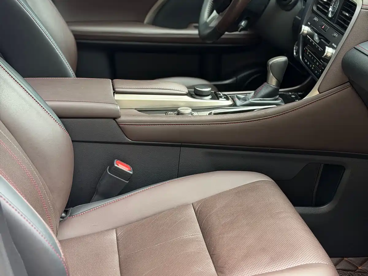 Lexus RX 2016 300 4WD Elegance Edition (China V) фото 12