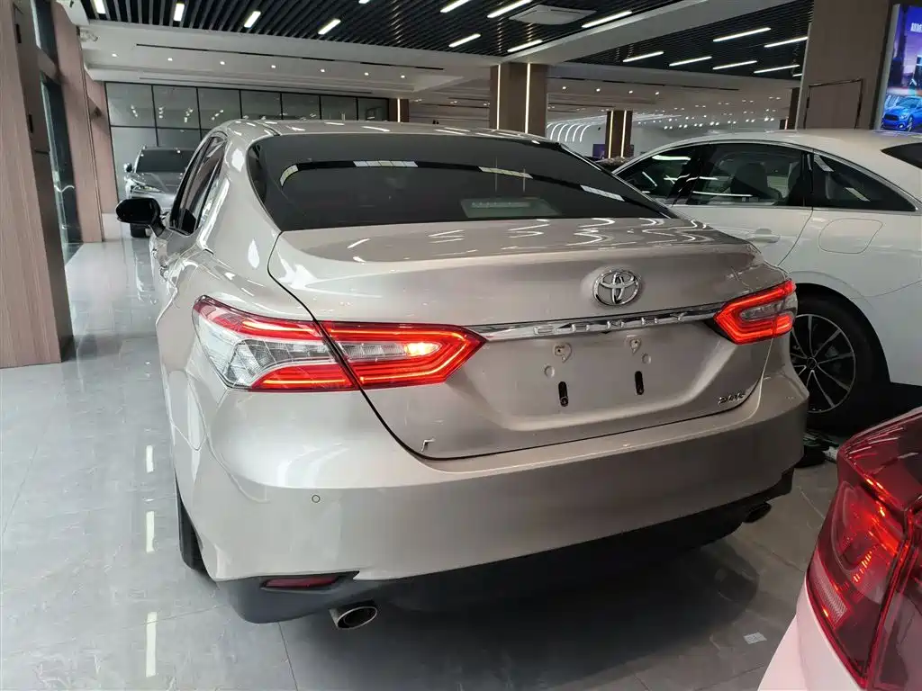 Toyota Camry 2019 2.0G Luxury Edition China VI фото 4