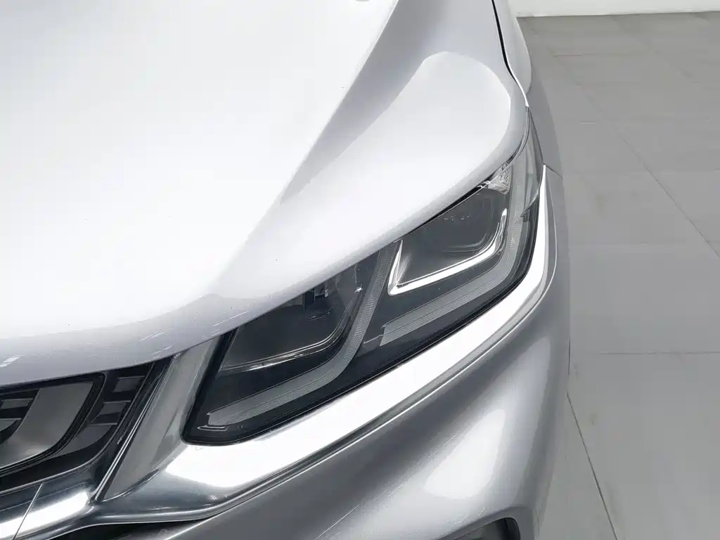 Geely Binyue 2019 2019 260T DCT Ranger China VI