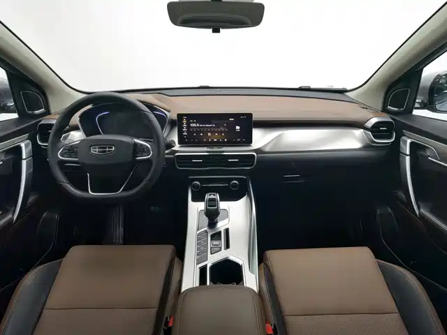 Geely Binyue 2019 260T DCT Ranger China VI — фото 5