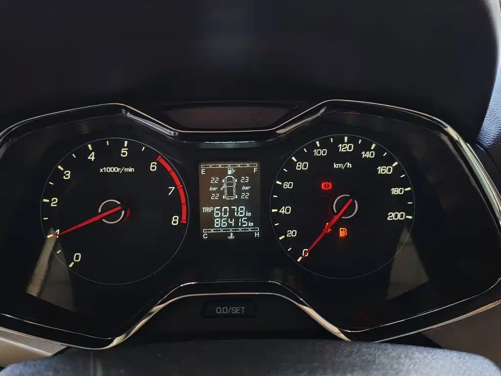 Baojun 310W 2018 2017 1.5L Manual Fashion Edition (China V)