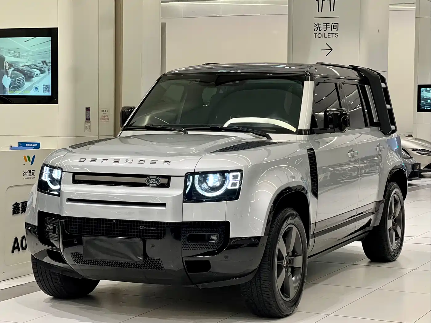 Land Rover Defender 2022 110 P400 X-DYNAMIC HSE