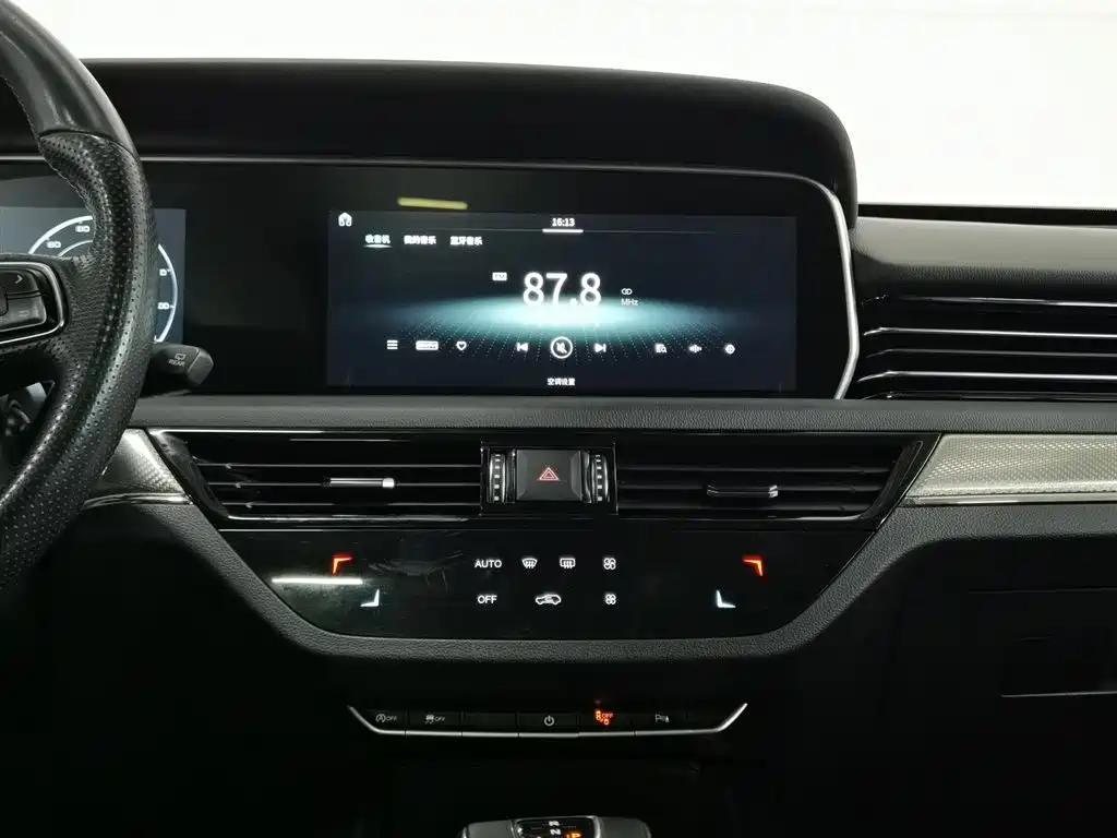 Hongqi HS5 2019 2.0T Smart Connect Enjoy 4WD Edition фото 12