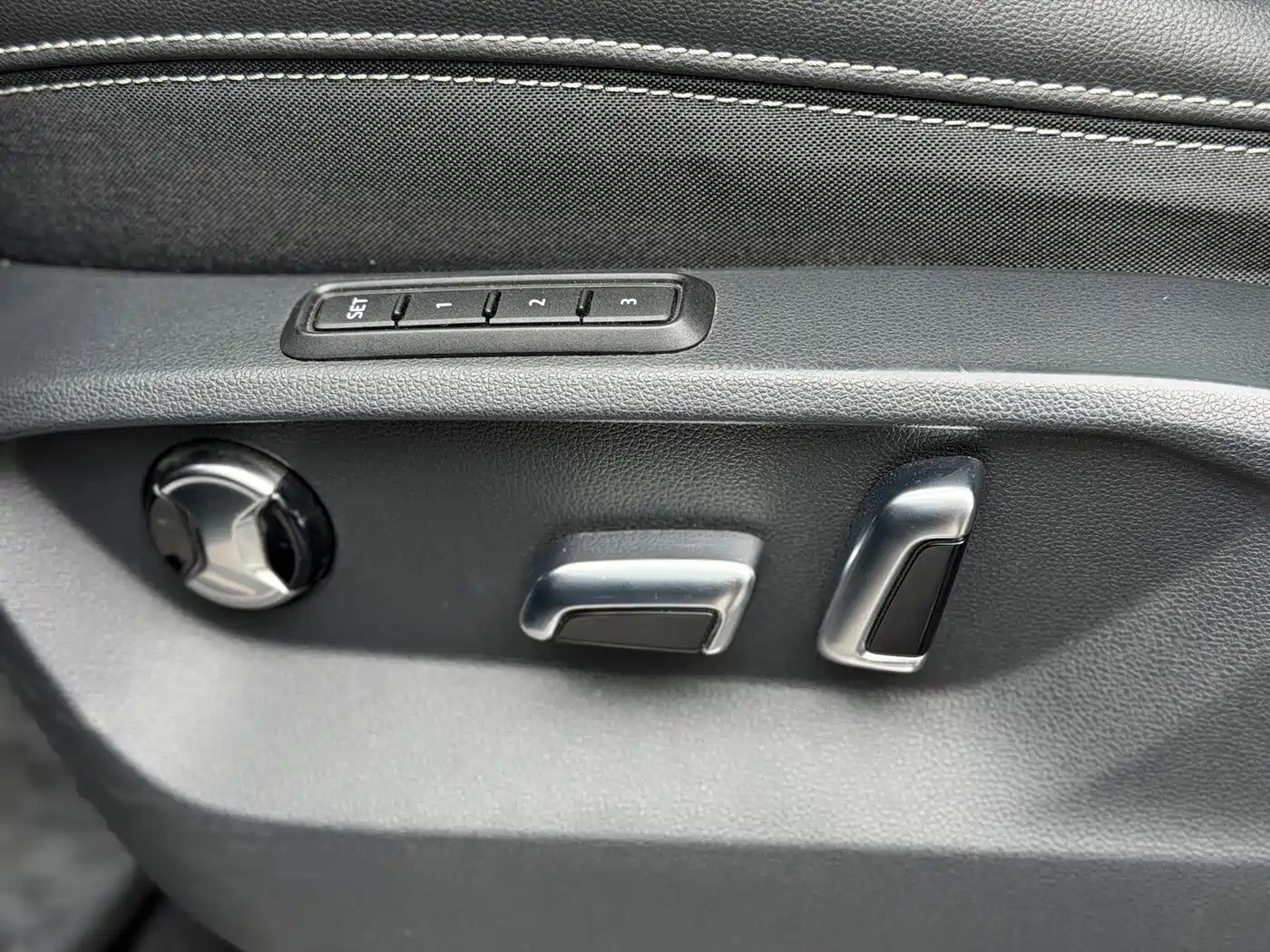 Volkswagen Talagon 2022 530TSI 4WD Flagship Victory Pro Edition 6-seater фото 5