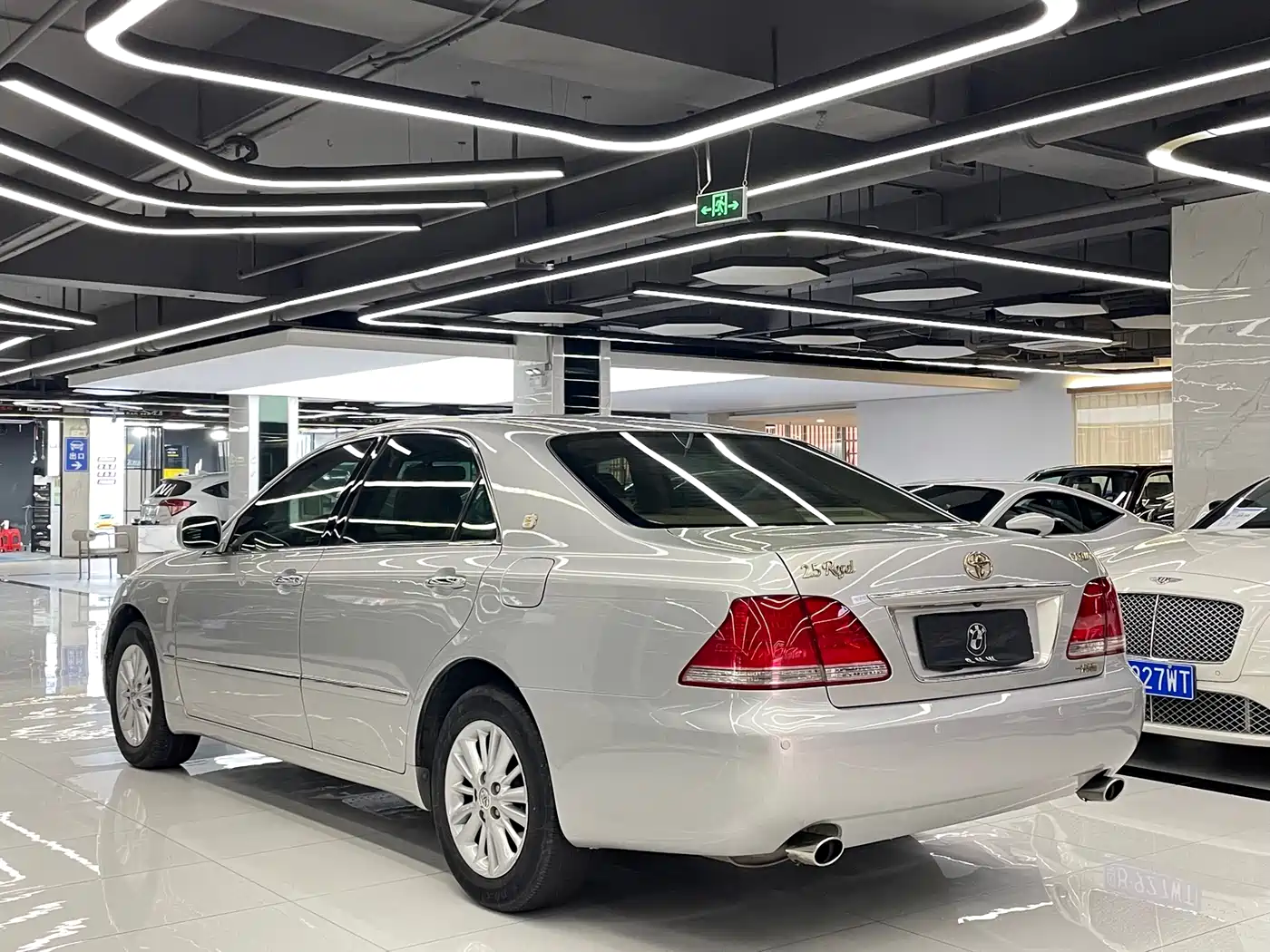 Toyota Crown 2007 2.5L Royal Special Edition фото 5