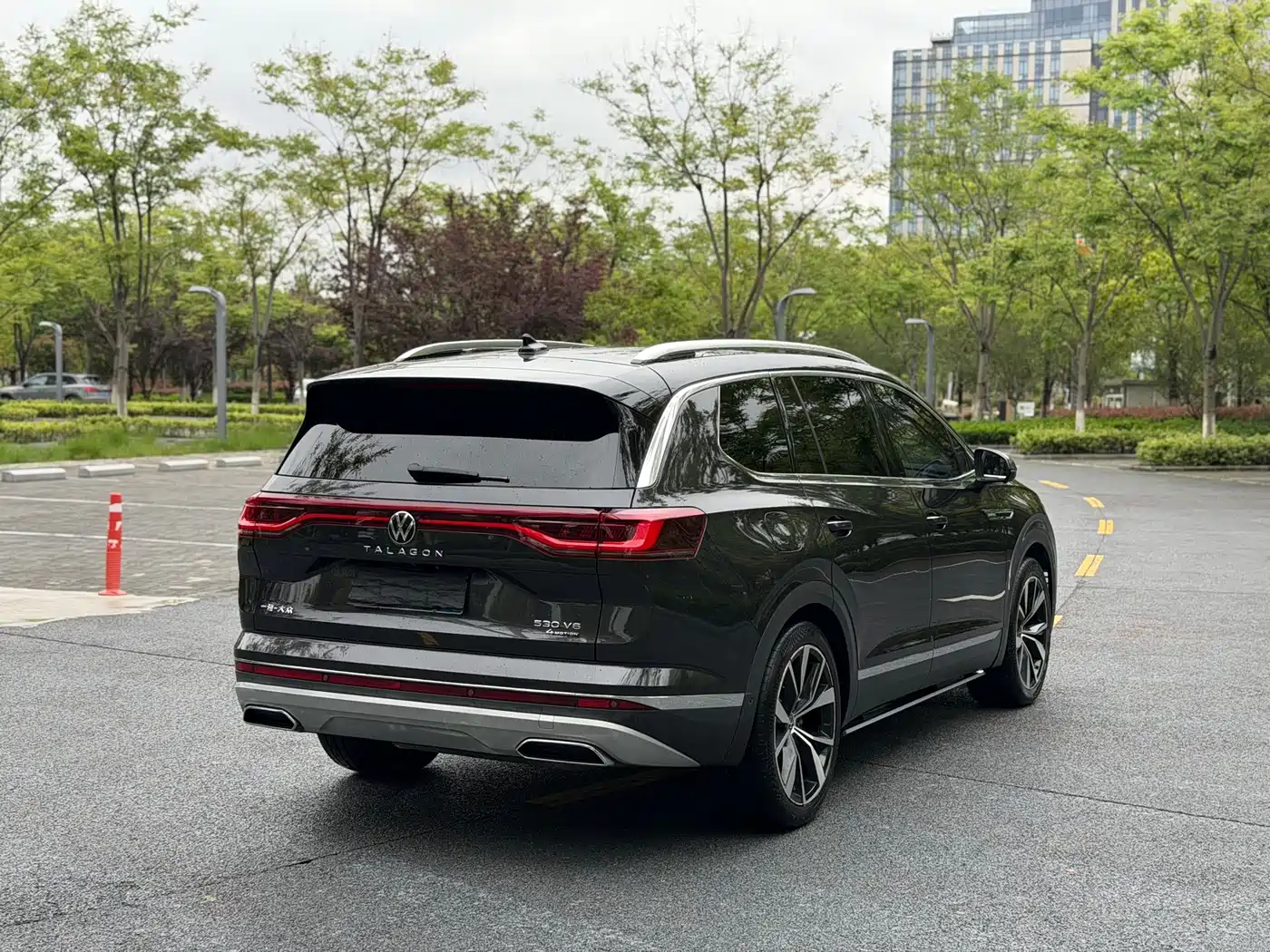 Volkswagen Talagon 2022 530TSI 4WD Flagship Victory Pro Edition 6-seater фото 15