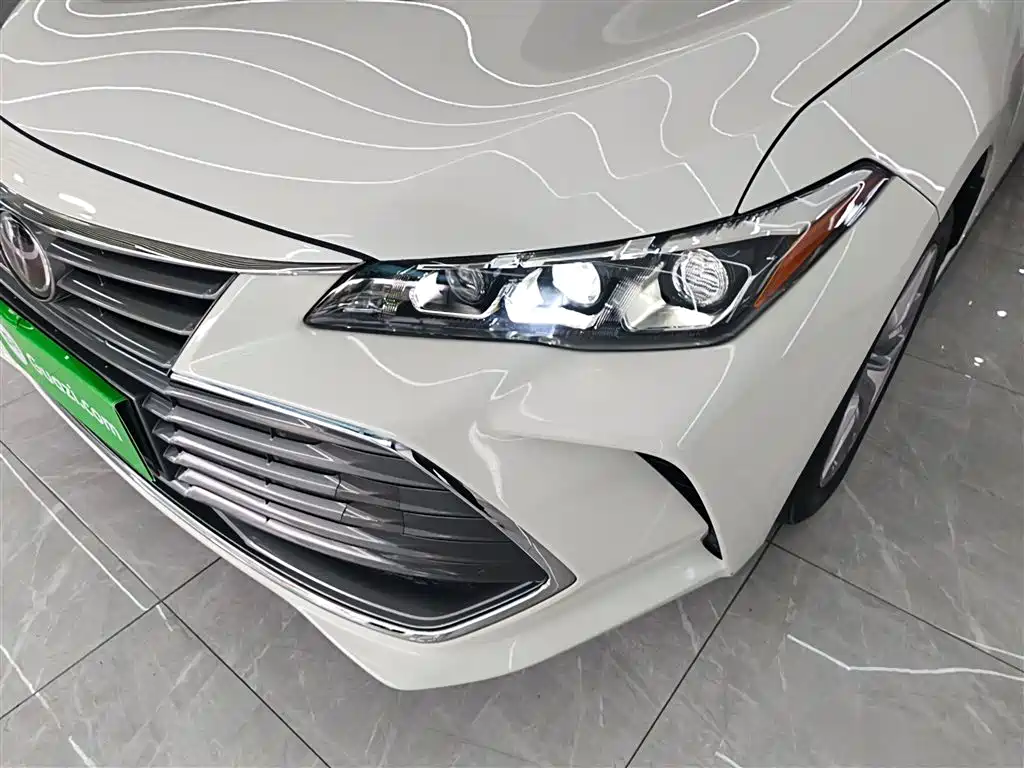 Toyota Avalon 2019 2.0L Luxury Edition (China VI) фото 18