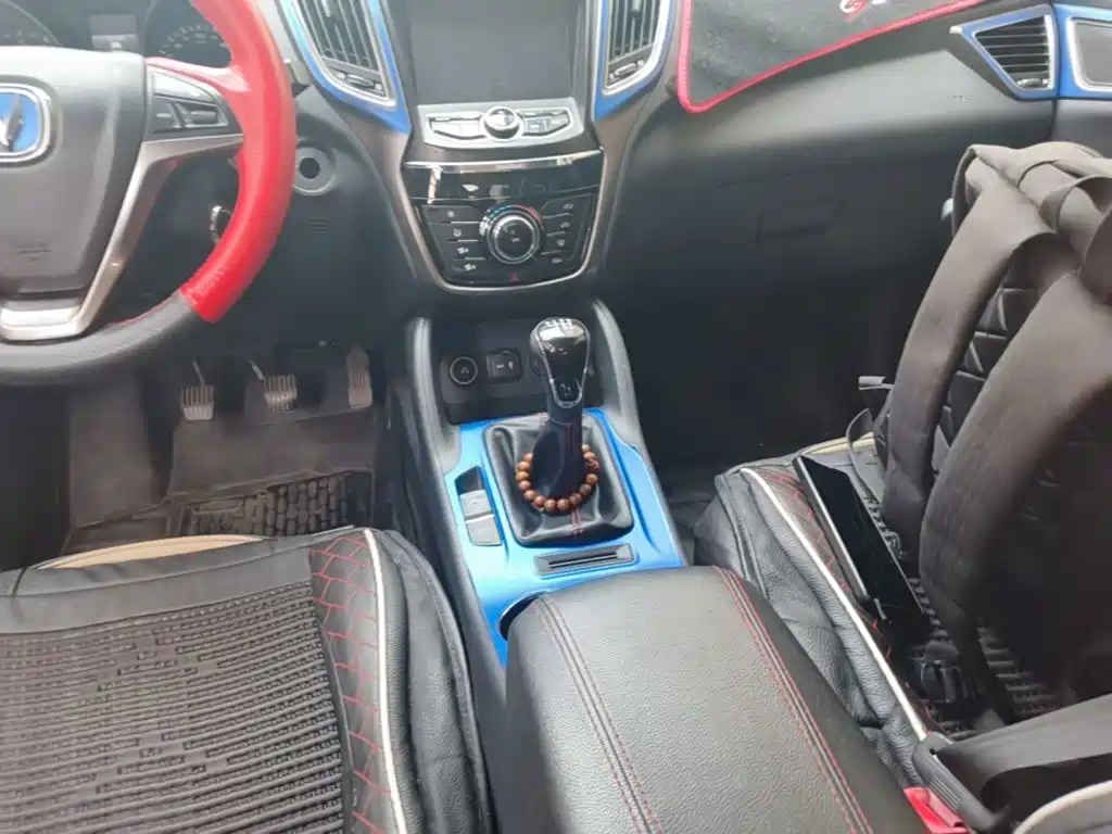 Changan CS75 2015 2014 2.0L Manual Luxury (China IV)