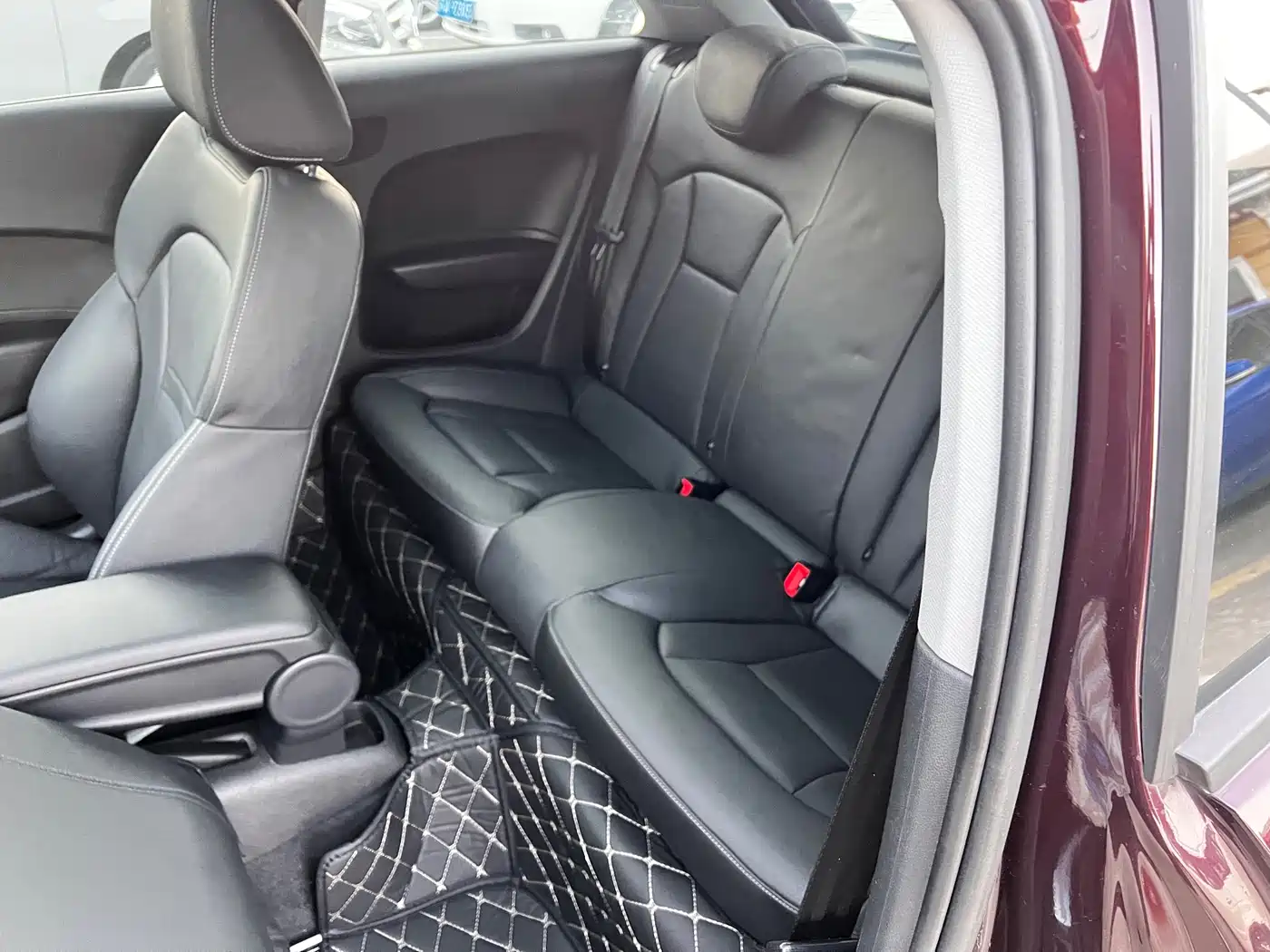 Audi A1 2014 30 TFSI Luxury фото 12