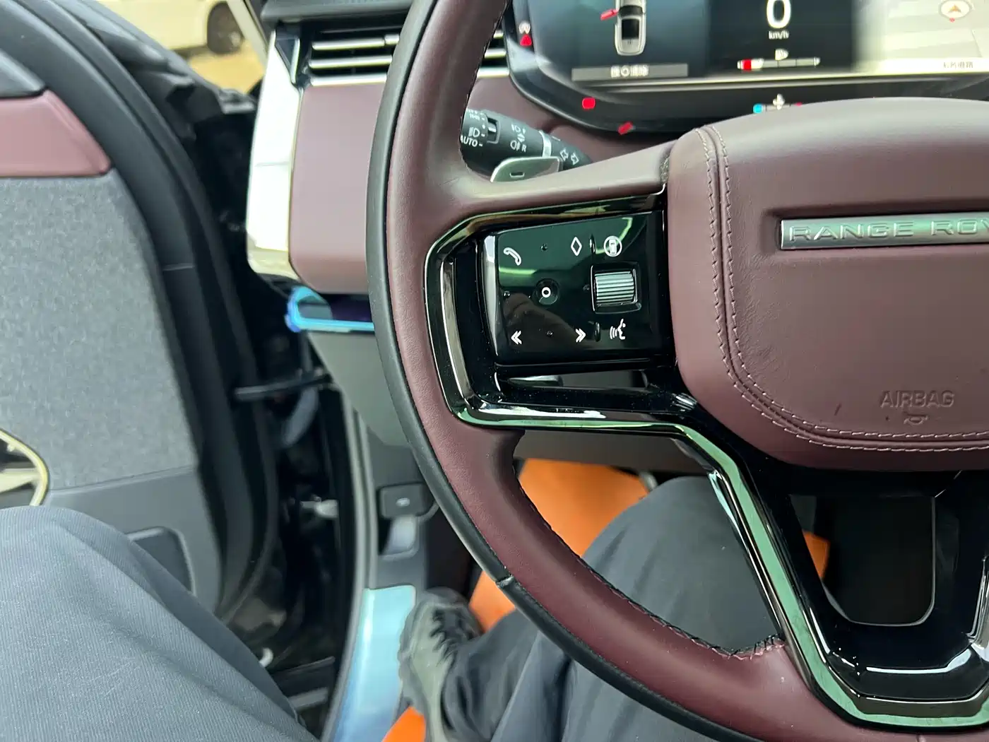 Land Rover Range Rover Sport 2024 400PS Dynamic SE фото 13
