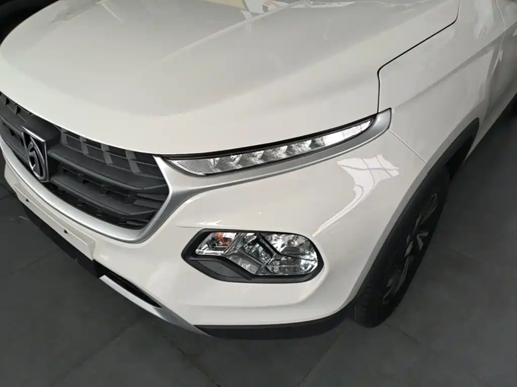 Baojun 510 2021 2021 1.5L Manual Dynamic Edition
