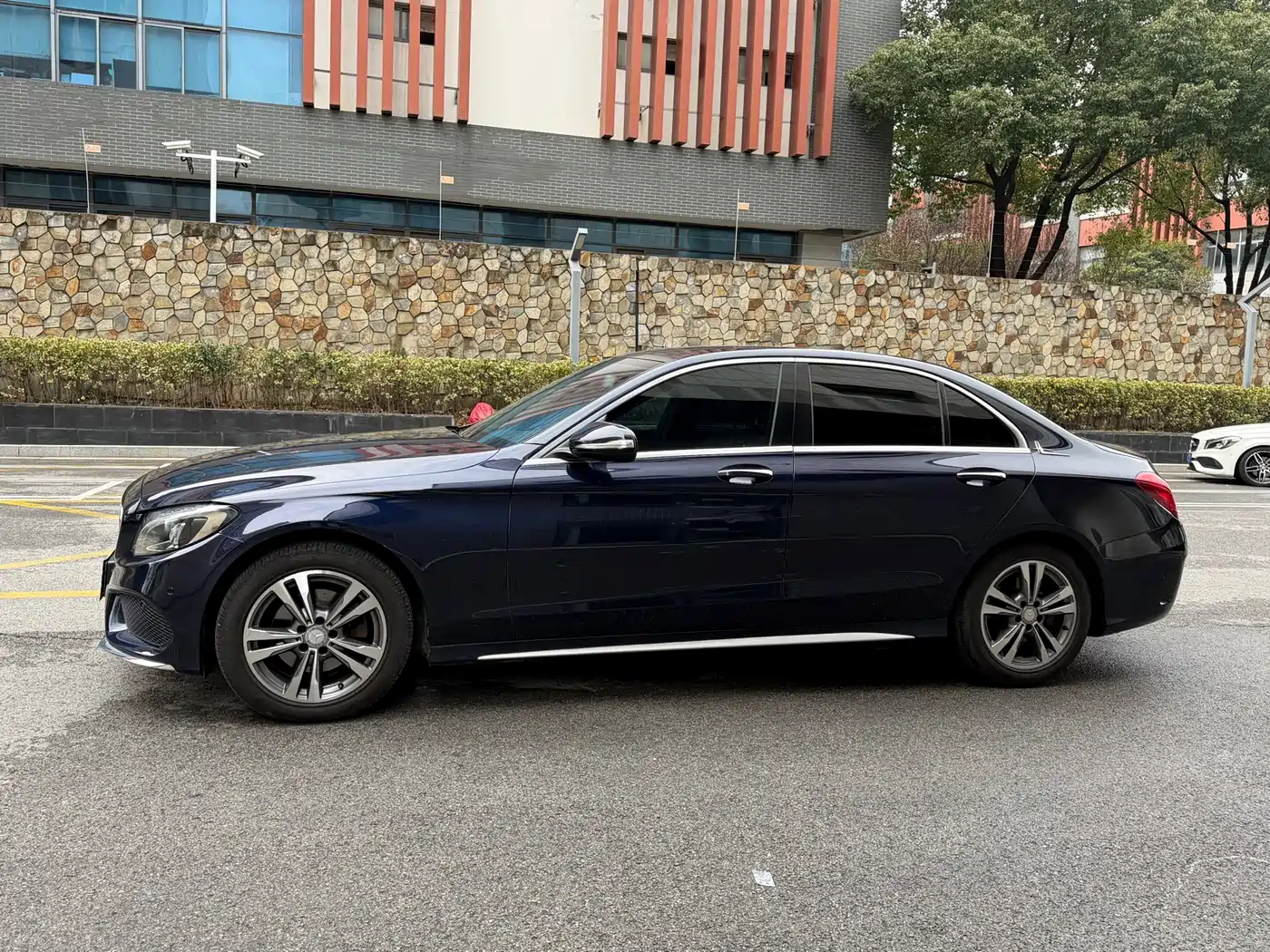 Mercedes-Benz C-Class 2015 Facelift C 200 L Sport фото 14