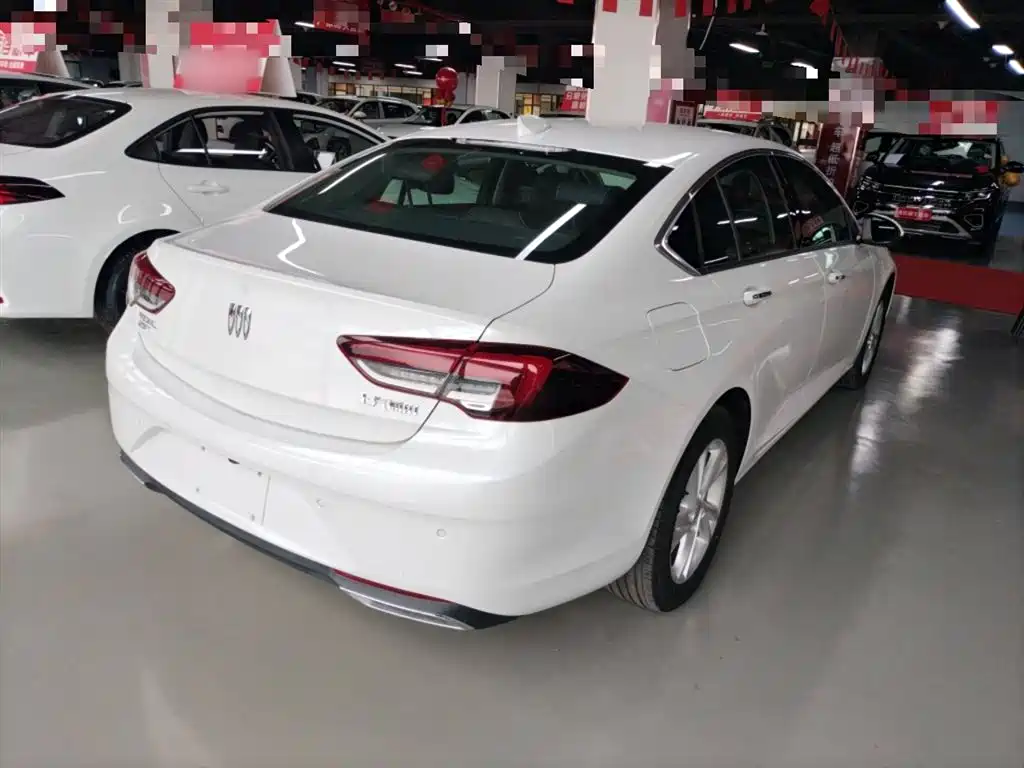 BUICK REGAL