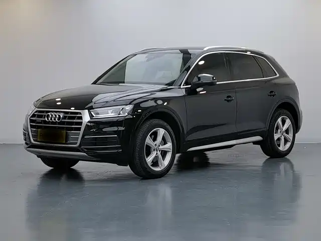 Audi Q5L 2020 Facelift 40 TFSI Honor Fashion