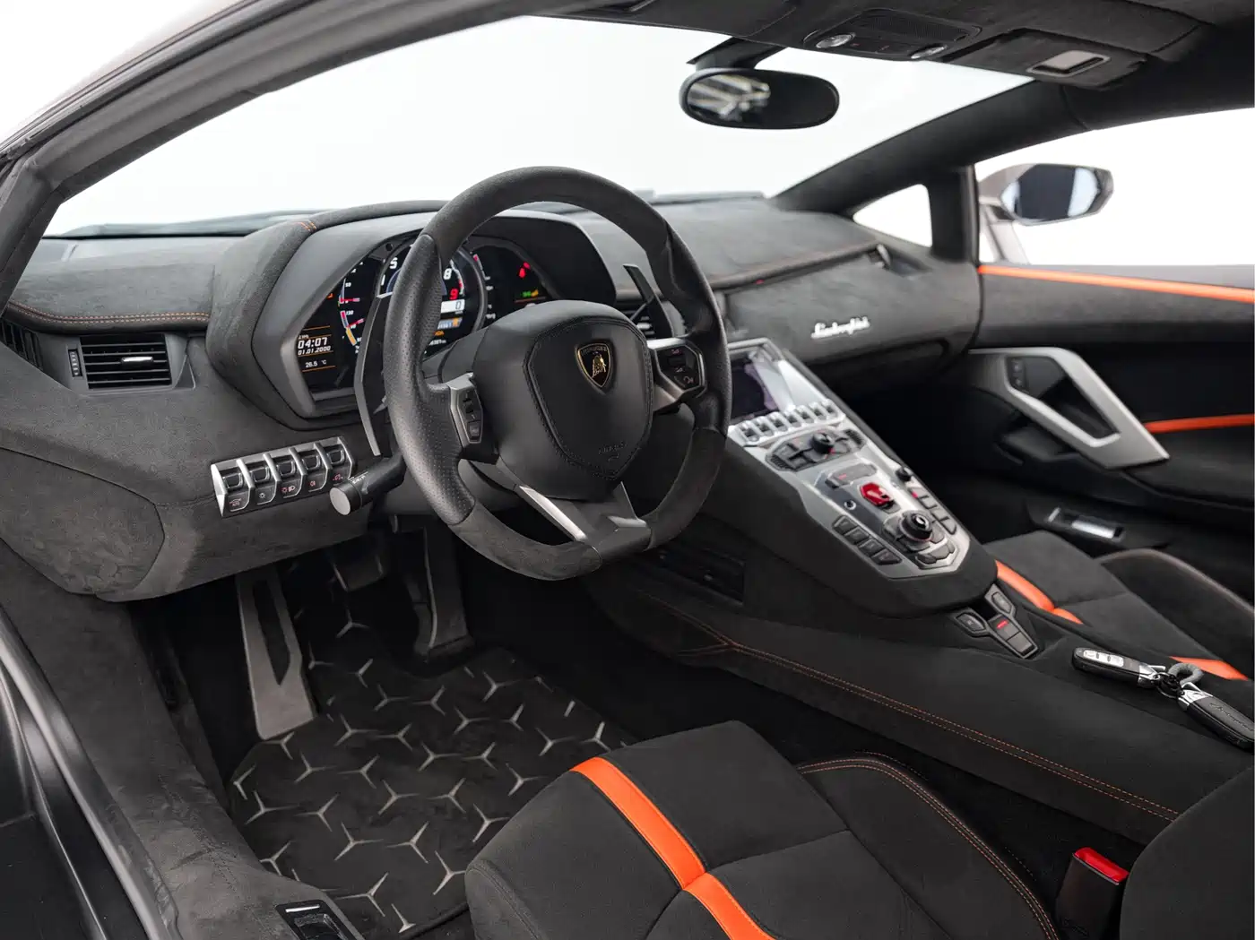 Lamborghini Aventador 2012 2011 LP 700-4