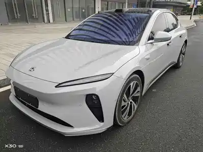 NIO ET5
