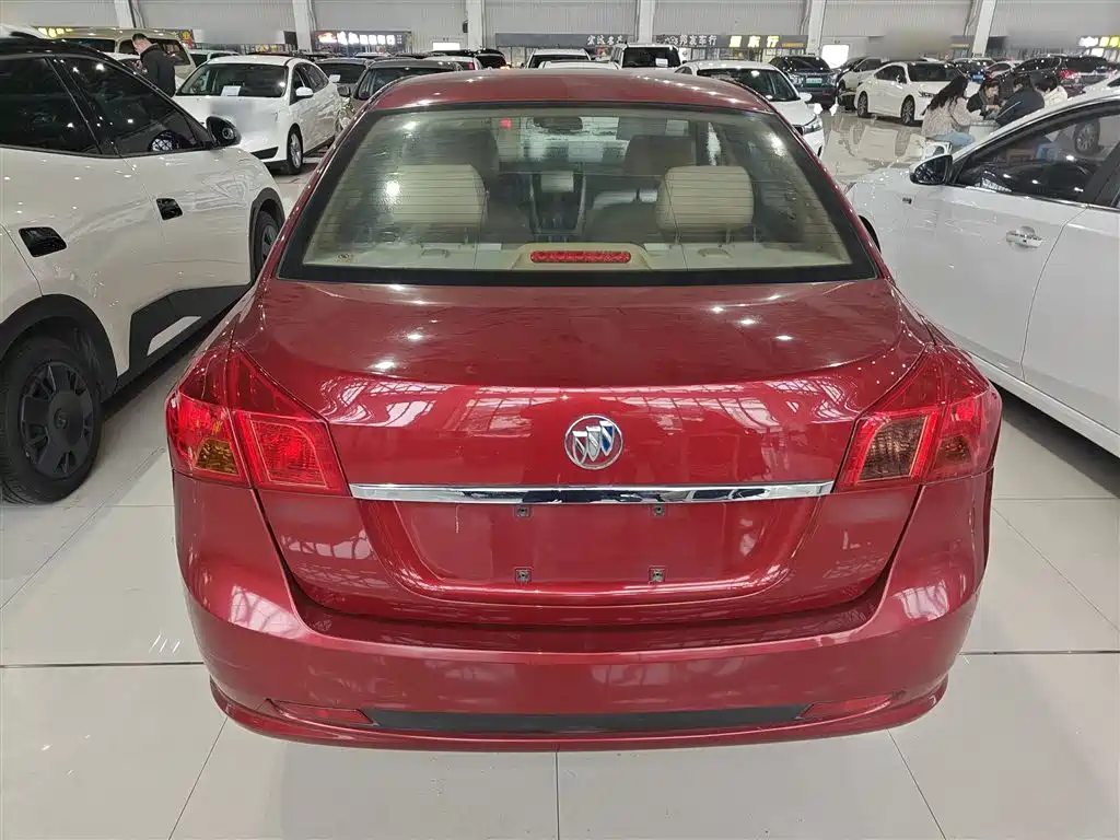 Buick Excelle 2013 1.5L Automatic Classic фото 6