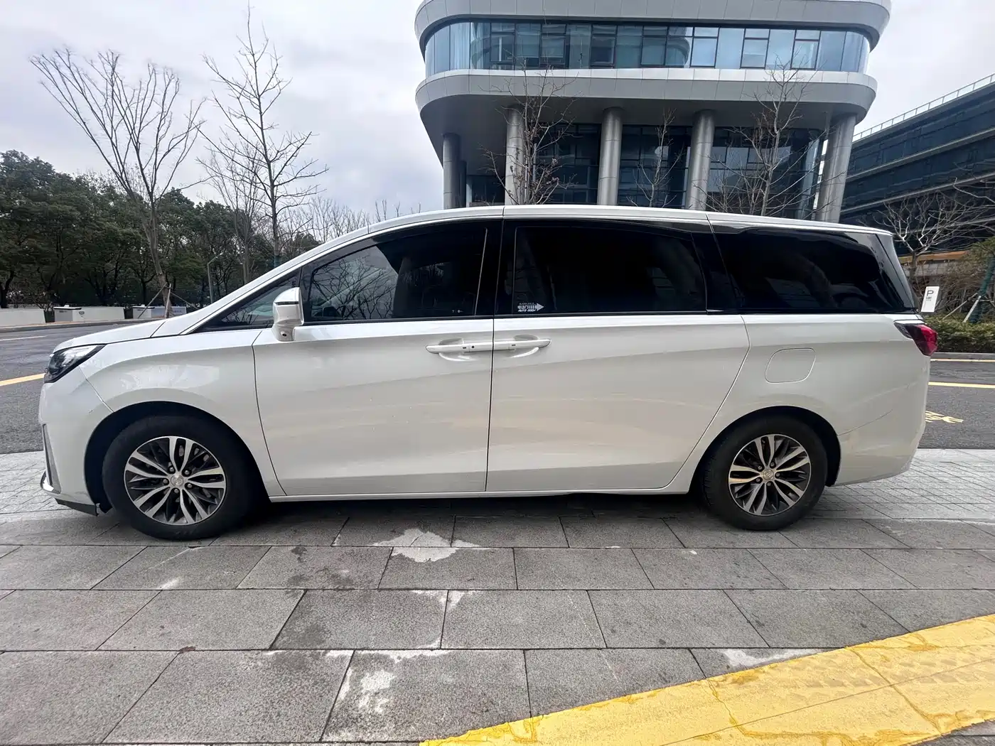 BUICK GL8