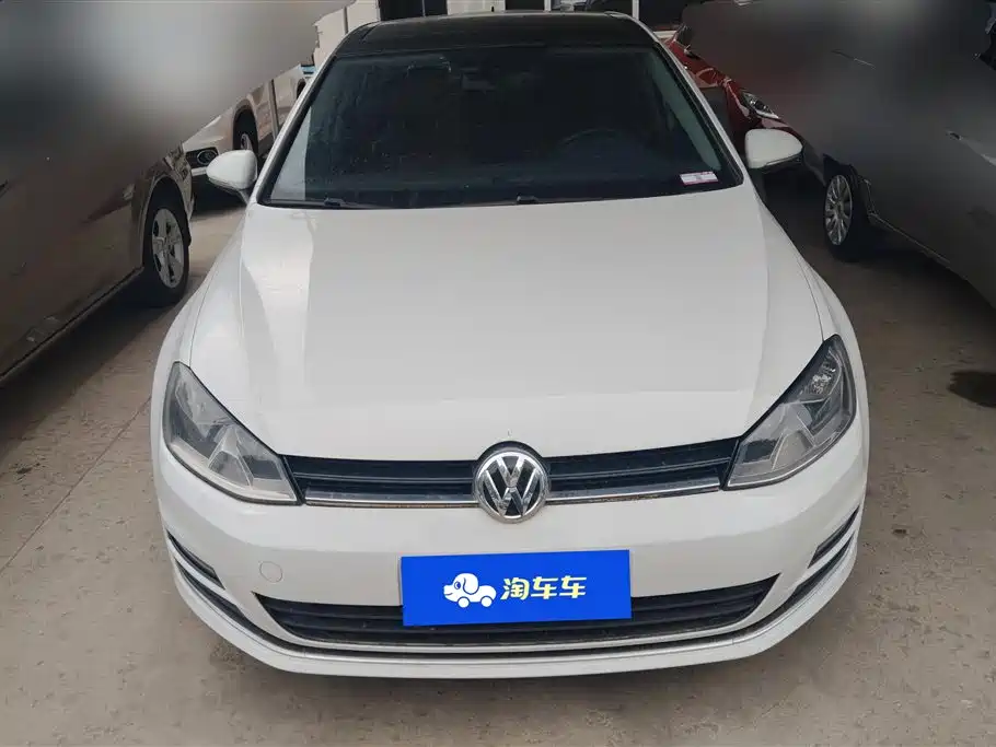 Volkswagen Golf 2014 1.4TSI Automatic Luxury фото 2