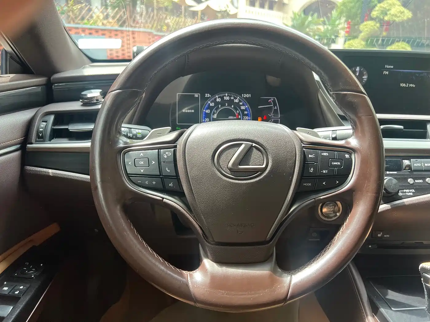 Lexus ES 2020 Model 260 Excellence Edition фото 13