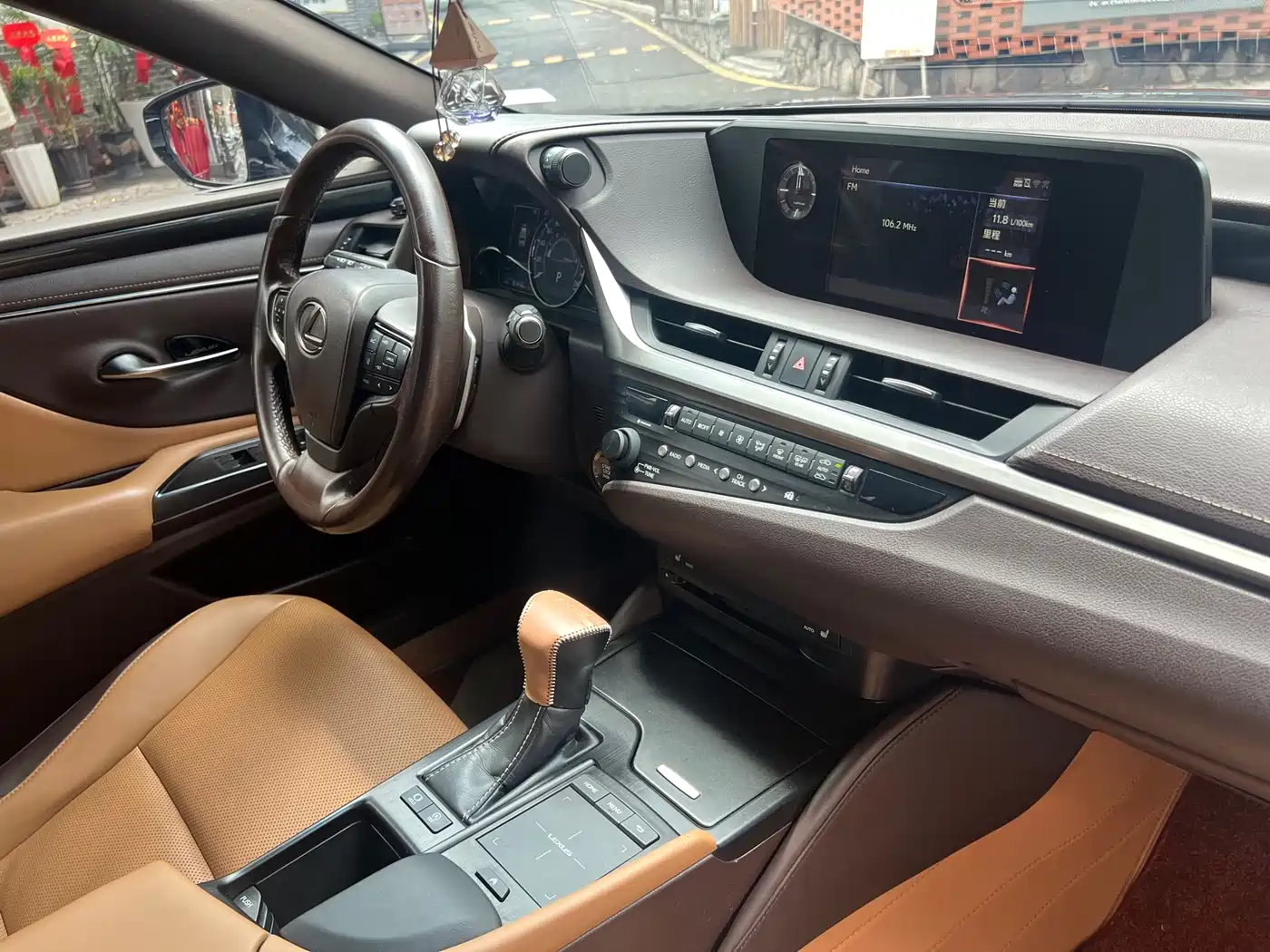 Lexus ES 2020 Model 260 Excellence Edition фото 23