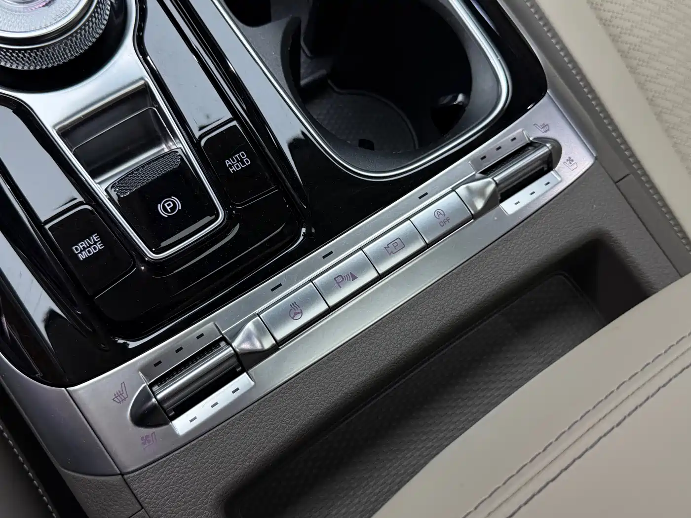 Kia Carnival 2021 2.0T Flagship Edition фото 17