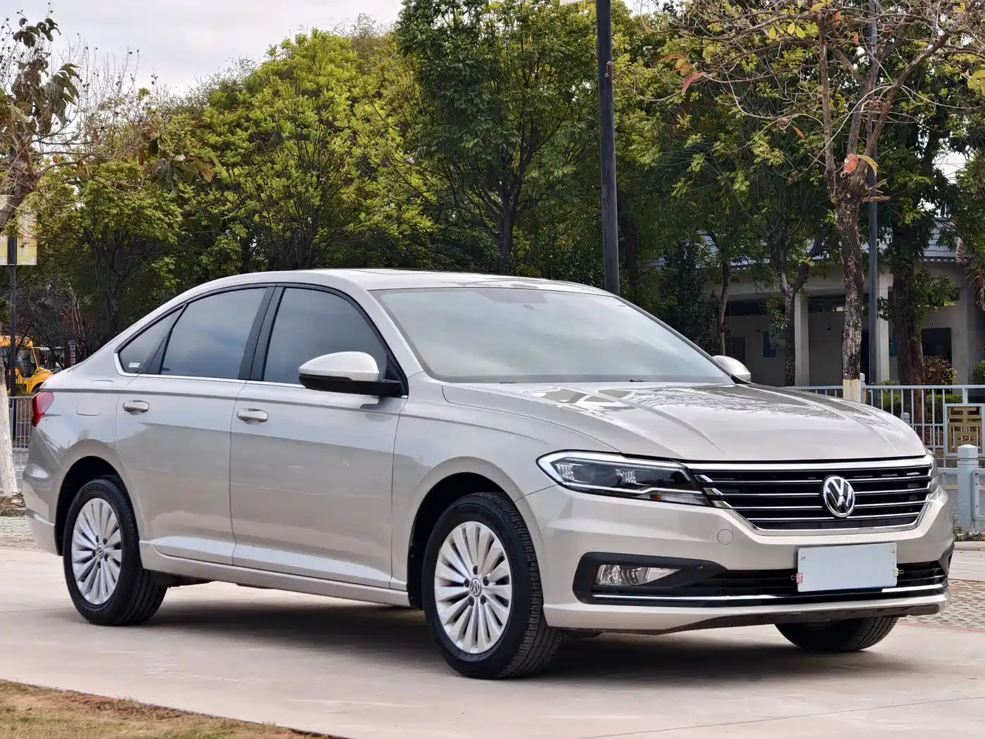 Volkswagen Lavida 2019 280TSI DSG Comfort Edition China VI фото 3