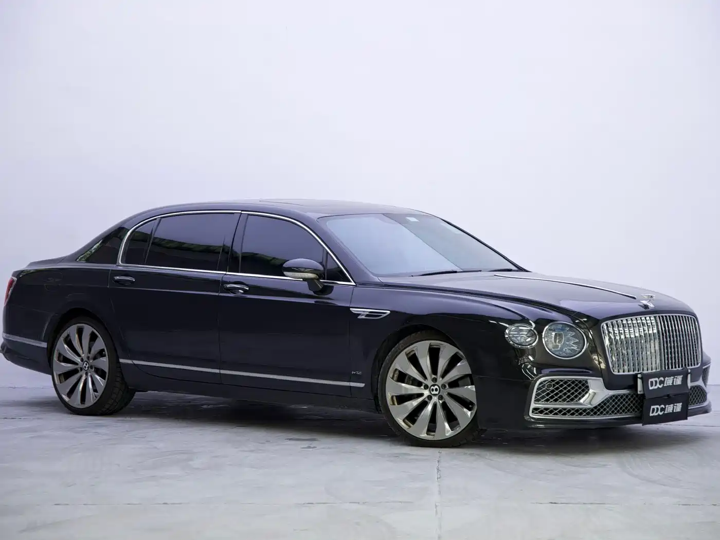 Bentley Flying Spur 2006 2005 6.0T Standard Model
