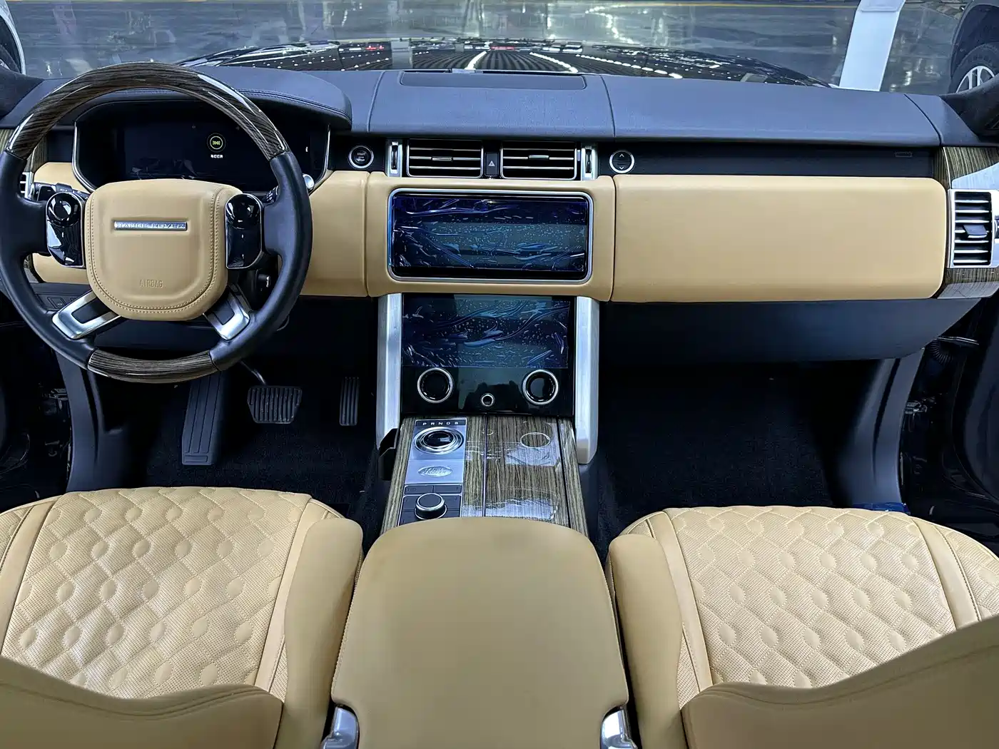 Land Rover Range Rover 2019 3.0 SCV6 Heritage Edition фото 9