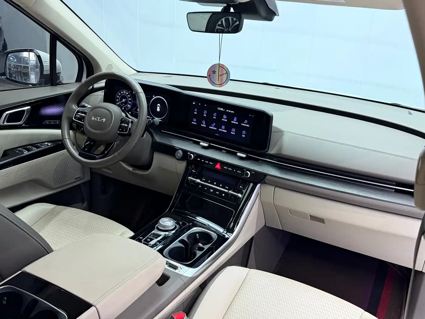 Kia Carnival 2021 2.0T Flagship Edition фото 22