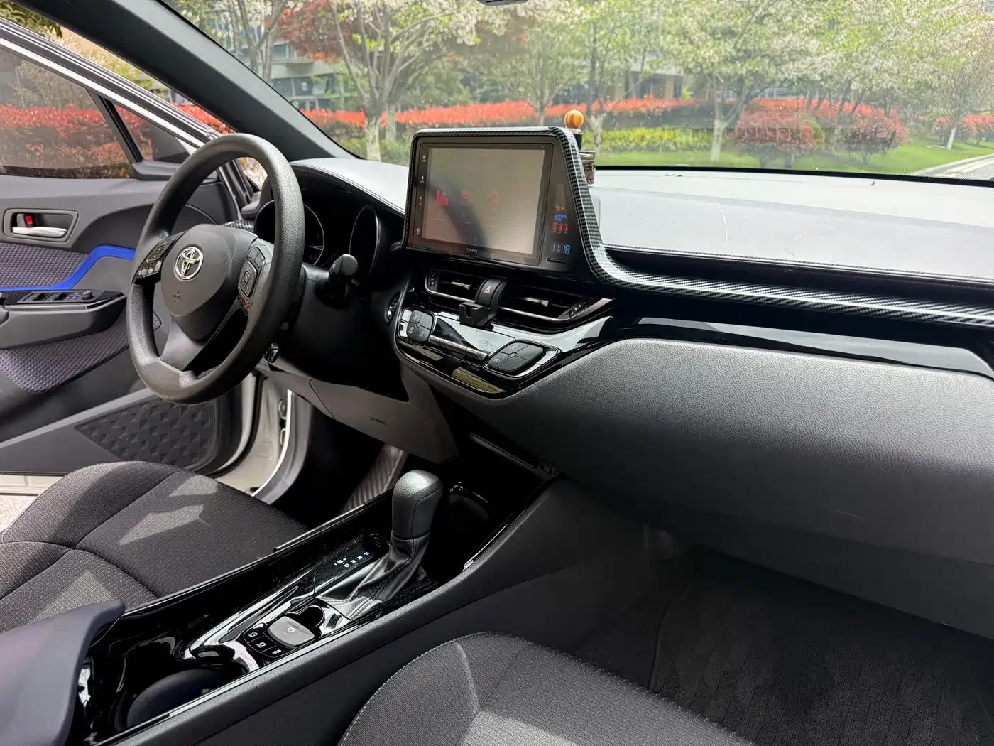 Toyota IZOA 2021 2.0L Yixing Edition фото 15