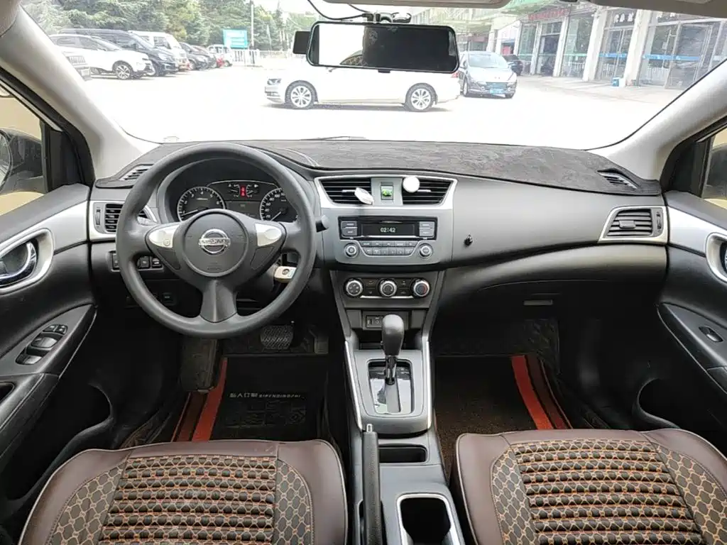 Nissan SYLPHY, миниатюра 10