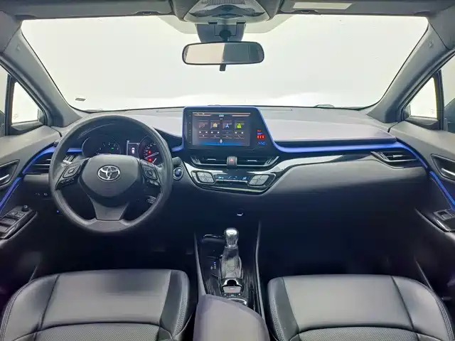 Toyota C-HR 2021 2020 Model 2.0L Leading