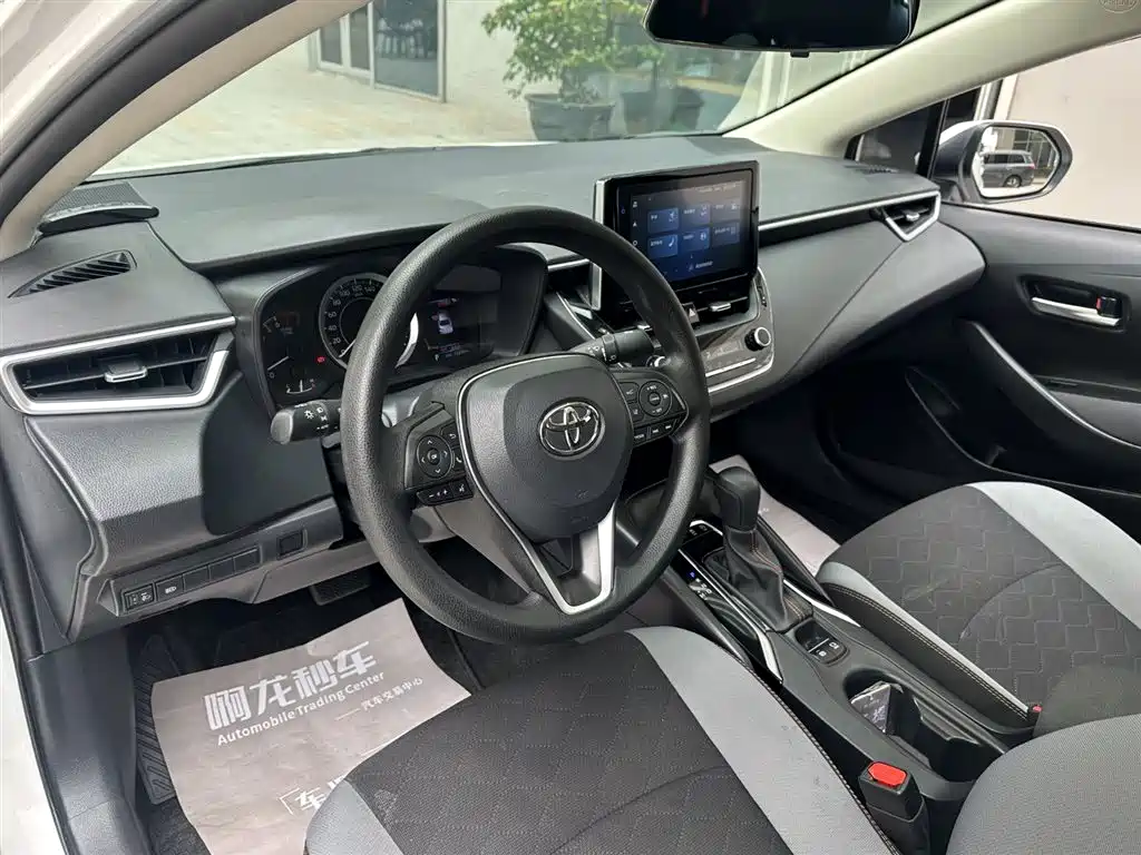 Toyota Corolla 2021 1.2T S-CVT Elite PLUS Edition фото 10