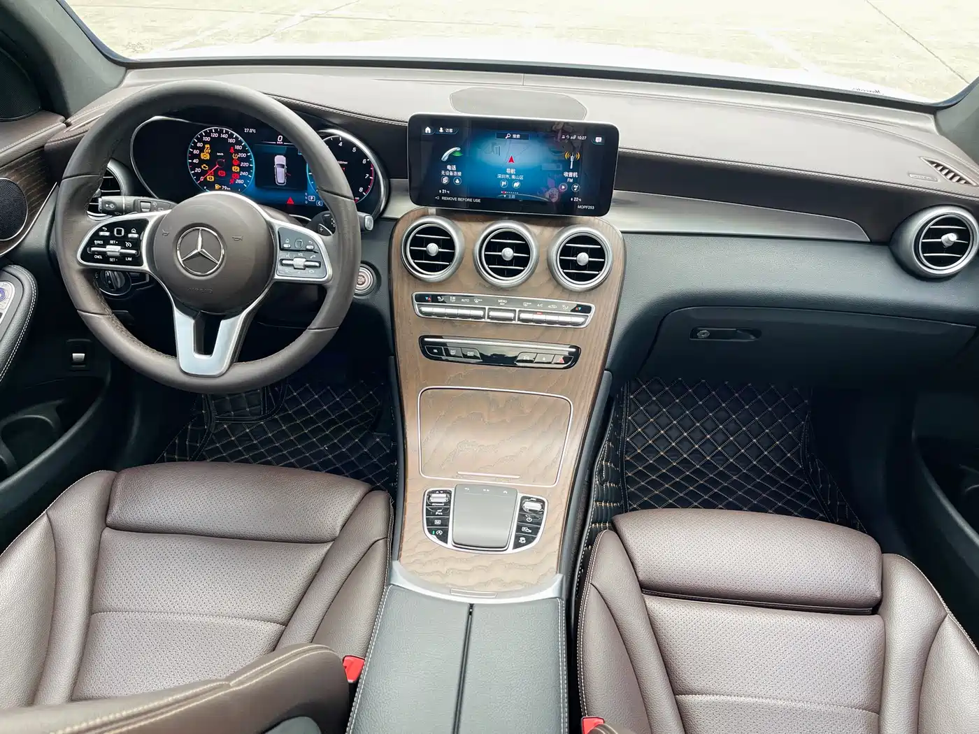 Mercedes-Benz GLC 2022 GLC 300 L 4MATIC Dynamic Collector's Edition фото 23