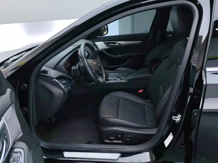 Cadillac CT5 2022 28T Premium Edition фото 9