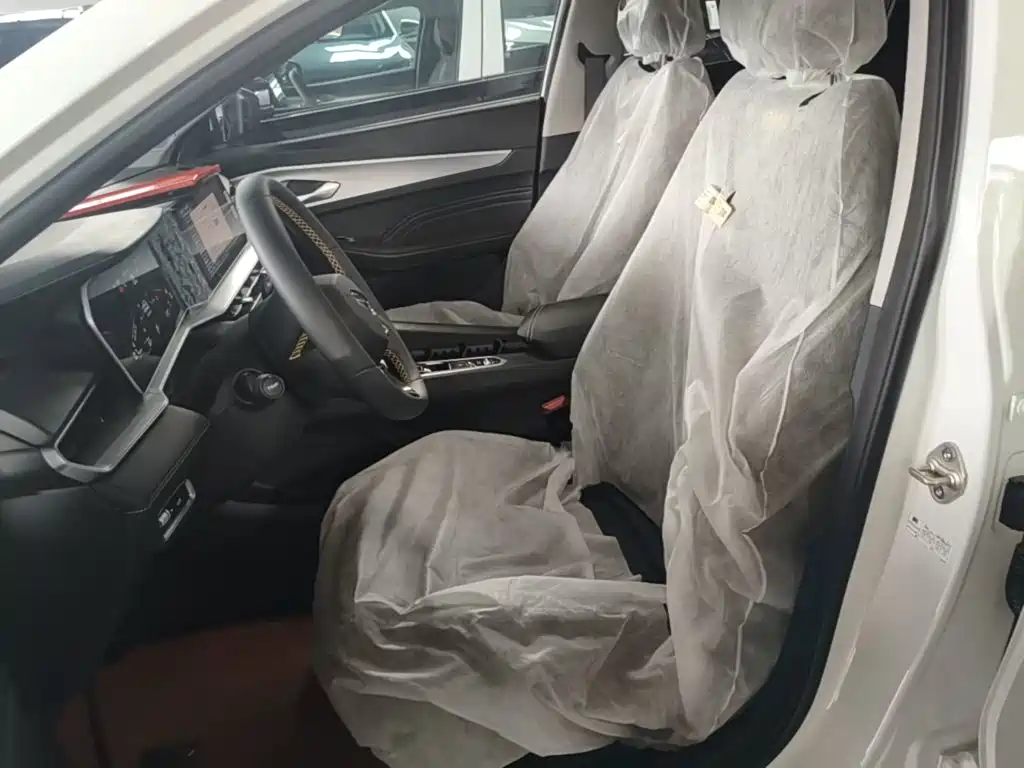 Geely Binrui 2026 2024 Binrui COOL 1.5T DCT Champion Edition