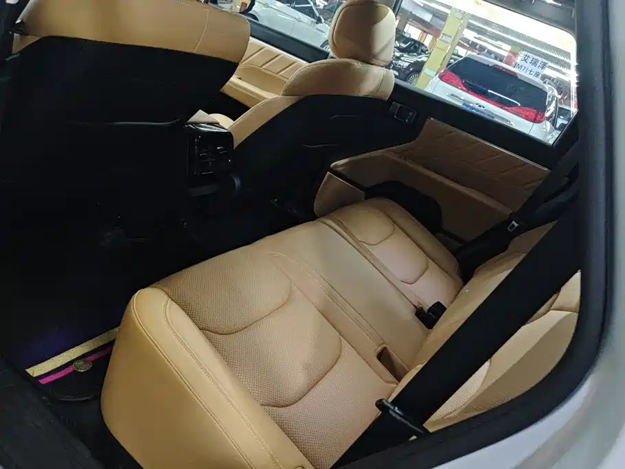 Wuling Motors Starlight 560 2026 2025 Model 1.5T 6MT Comfort Version