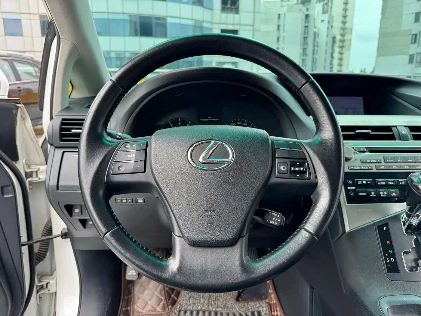 Фото 12 - Lexus RX Classic