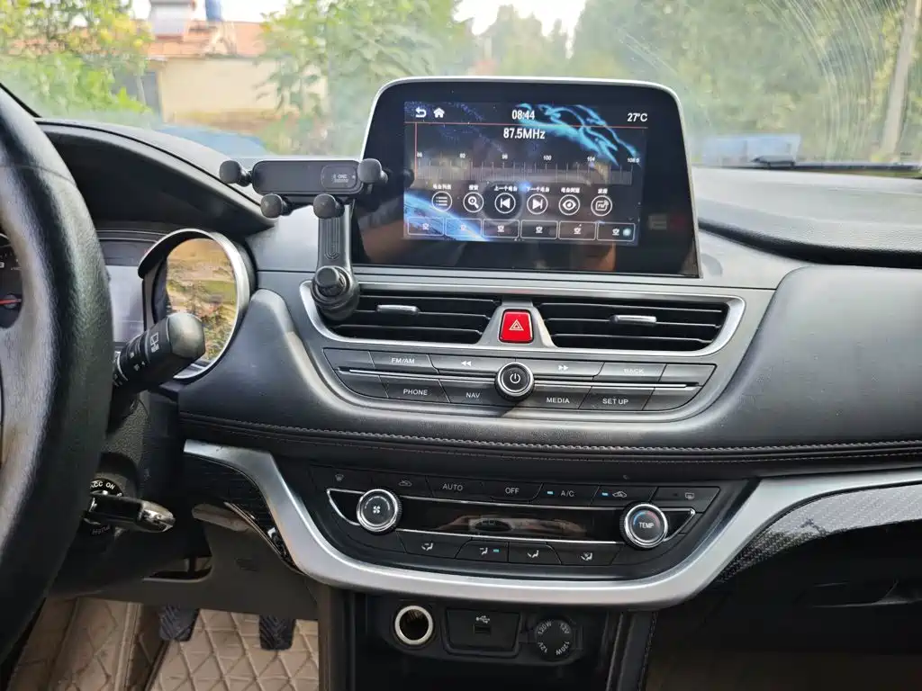 JAC Motors Refine S3 2016 2017 1.6L Manual Luxury Smart